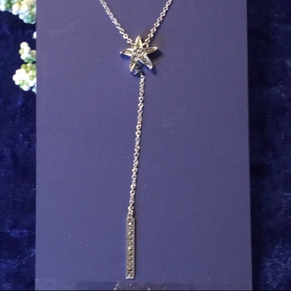 Marcasite Starfish Necklace w/Swarovski Crystals - Picture 2 of 7